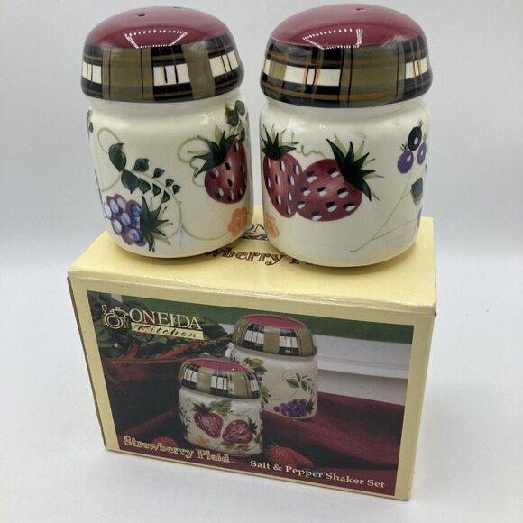 Oneida Strawberry Plaid Salt Pepper Shaker Set - Picture 1 of 5